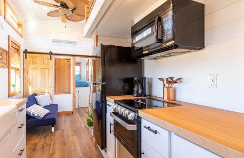 Apple Valley House | Aloha Tiny Home