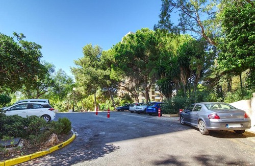 Marbella Apartment | Aloha tower's apartment near puerto banus