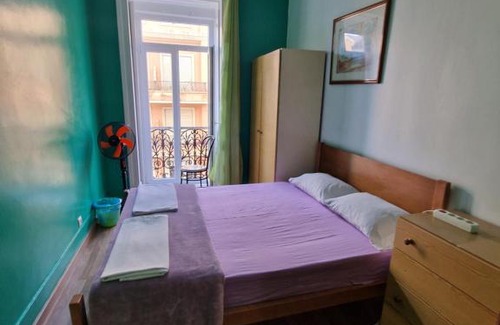 Lisbon Old Town Hostel | Alojamento Local Private Accommodation