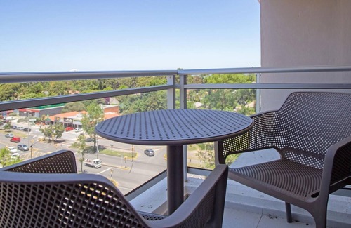 Cantegril Apartment | Alojamiento en Bellagio Tower, Piscina Climatizada
