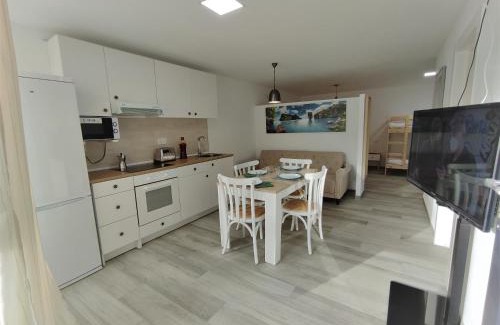 Santa Cruz de Bezana House | Alojamiento Playa de Covachos 1
