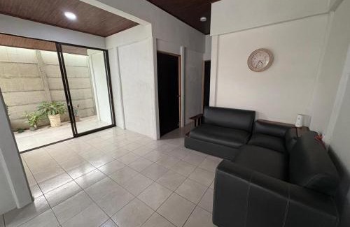 San Ramon House | Alojamiento Tranquilo Occidente