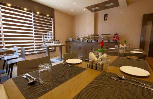 Vellore Hotel | Aloka Stay Inn