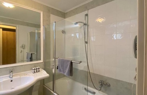 Votsi Hotel | Alonissos Beach Bungalows & Suites Hotel