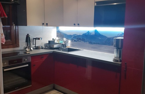 Jeux Apartment | Alpe d'Huez - very city center ("Avenue des Jeux"), T3 65m2 8pers