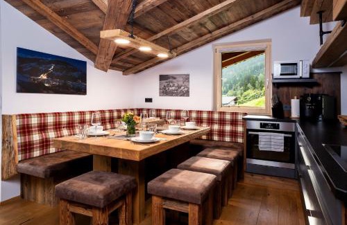 Zellbergeben Apartment | Alpen Chalet Wohnung "Rosa"