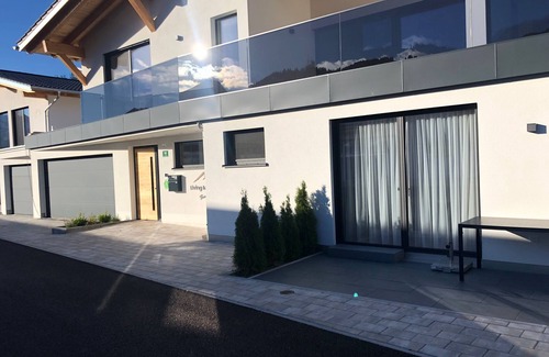 Tannheim Apartment | Alpenglühen - Living Mountain Tannheim
