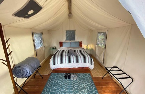 Sutton Hotel | Alpenglow Luxury Camping