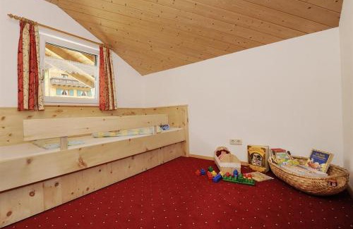 Sankt Gallenkirch Apartment | Alpenhaus Netzer