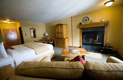 Teton Village Hotel | Alpenhof