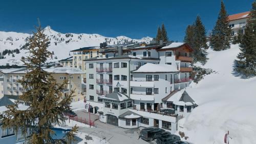 Obertauern Hotel | ALPHAtauern Health Resort - Adults Only 15 plus