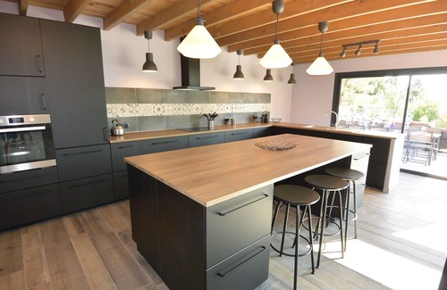 Plan-d'Orgon Villa | Alpilles Luberon, air conditioning, heated pool, 9 bedrooms 7 bathrooms