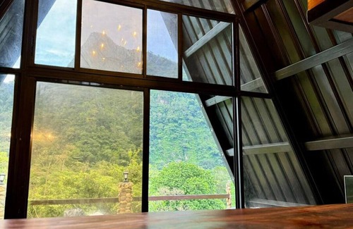Panama Oeste Province Cabin | Alpine style mountain cabin with pool Pika 04 by Pika Cabins