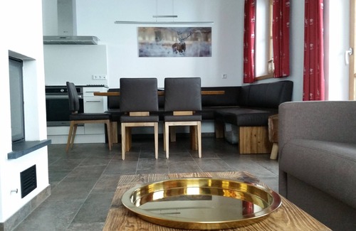 Hollersbach im Pinzgau Apartment | Alpin Residenz at the Panorambahn Kitzbühel