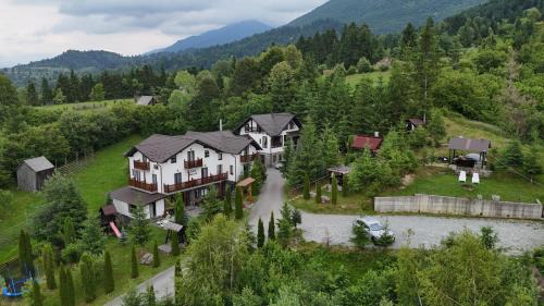 Moisei House | Alpina Panoramic
