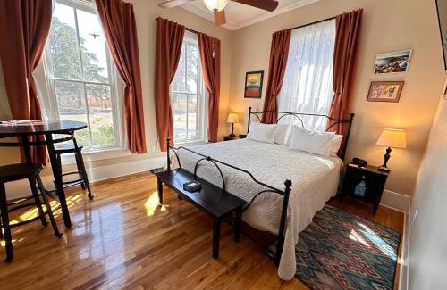 Alpine Bed & Breakfast | Alpine Bed and Breakfast