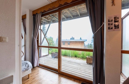 Chamrousse Apartment | Alpine Escape in Chamrousse
