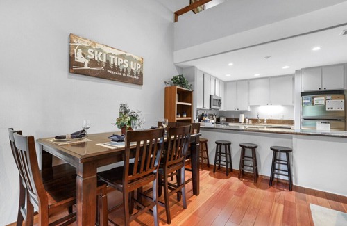 Carnelian Bay Condo | Alpine Escape: Tahoe Oasis Steps from Lake