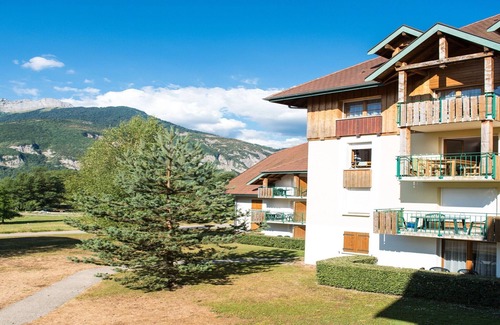 Giez Apartment | Alpine Getaway with Pool