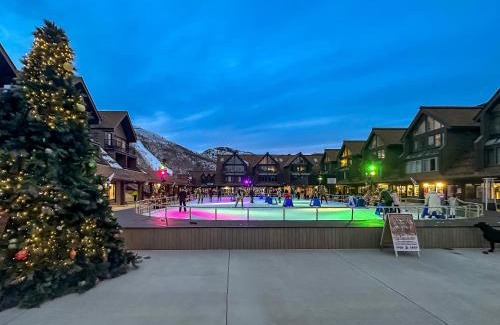 North Park City House | Alpine Haven Retreat Ski-In Ski-Out Oasis Pool