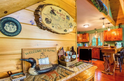 Rangeley House | Alpine Loon Lodge - Just a mile from downtown Rangeley with lake views!