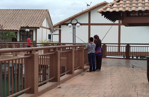 Taman Tanjung Ski Chalet | Alpine LXPD Premium Water Chalet