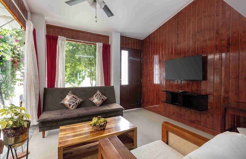 Bullawala Villa | Alpine Manor 3, Dehradun by Ebony Stays| Luxury 4BHK Villa for Groups & Families