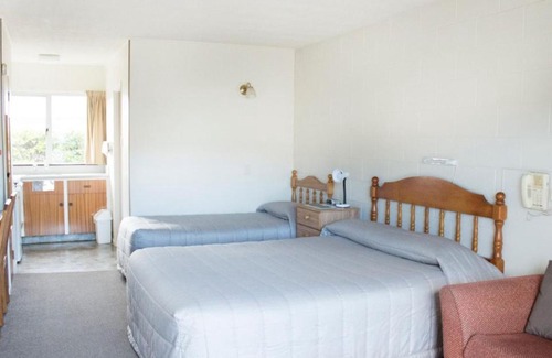 Oamaru Hotel | Alpine Motel