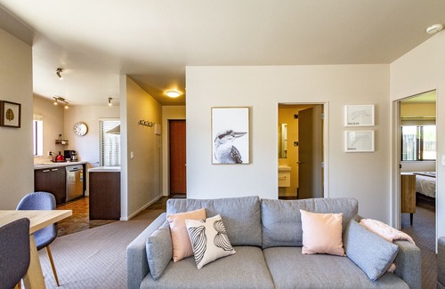 Ohakune House | Alpine Place - Spa and Mountain Views