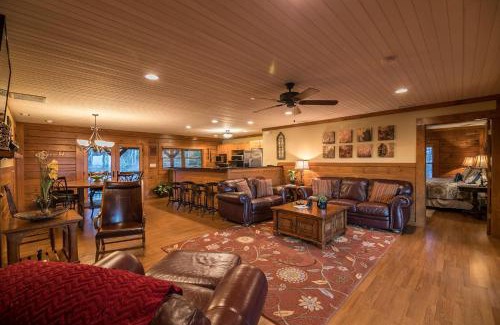 Apple Ridge House | Alpine Vista