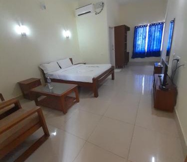 Thiruparankundram Hotel | Alps Residency