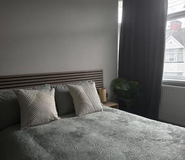 New Cross House | Alross Guest House