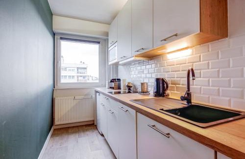 Esplanade Apartment | AlsaceTime, CENTRE Parking gratuit, TRAM WIFI, Fibre Orange, espace de travail