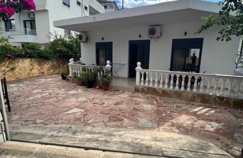 Ksamil Apartment | Alsi Rooms