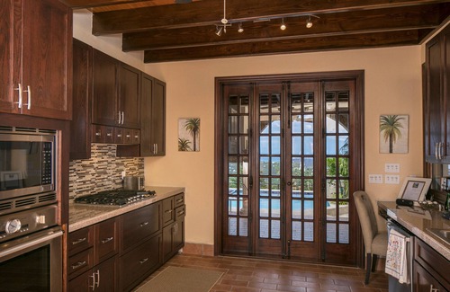 Bordeaux Mountain House | Alta Vista - Mint condition property- 50 mile views!