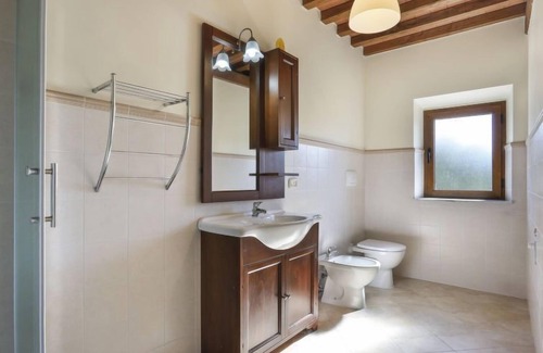 Villa Collemandina Apartment | Altana (CNG176) by Interhome