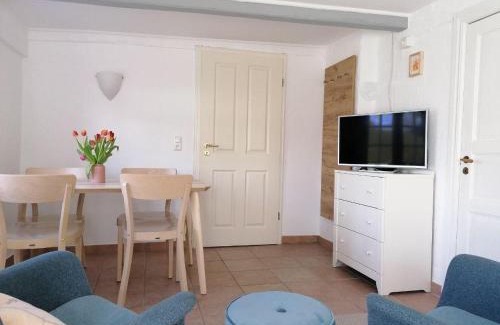 Riepsdorf Apartment | Alte Stellmacherei - Ferienwohnung 1