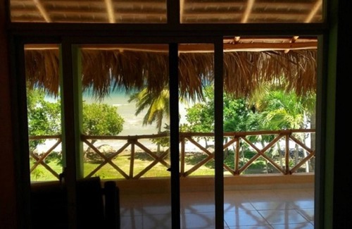 Puerto Bahia Villa | Altea Beachfront House in Samana bay