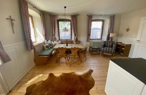 Todtnau Apartment | Altes Forsthaus - Fewo "Wiesental", privater "Spa" mit Sauna, Wanne und Relaxliegen, Todtnau- Feldberg
