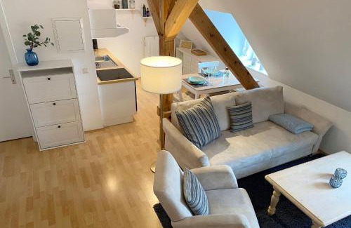 Binz Apartment | Altes Postamt by Rujana