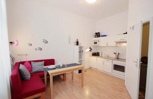 Binz Apartment | Altes Postamt by Rujana