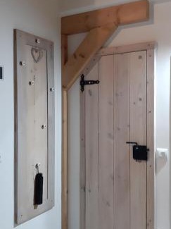 Gustow Apartment | Altes Siedlerhaus Nesebanz
