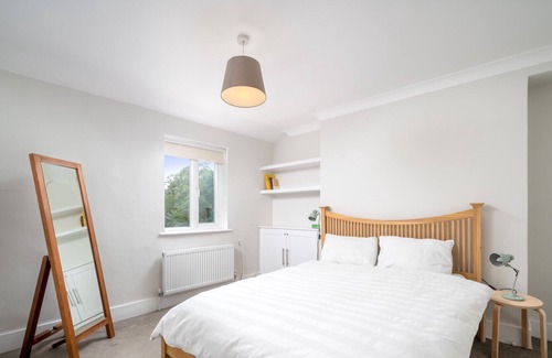 Fortune Green Apartment | ALTIDO Charming 1-bed flat near Hampstead Heath