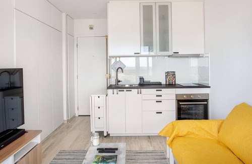 Torralta Apartment | ALTIDO Lovely 1-bed flat w/ balcony overlooking the sea
