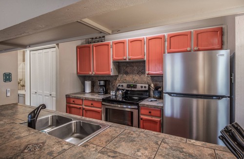 Alto Condo | Alto Mountain Hideaway! Spacious condo with large deck
