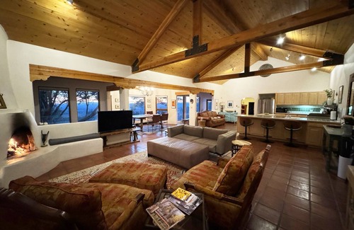Arroyo Seco House | Alto Salto Secluded Luxurious Mountain Home, Amazing Views, Private Hot Tub