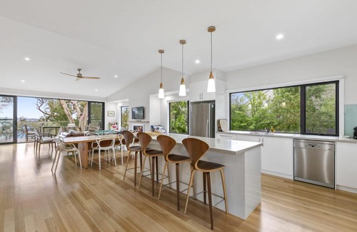 Lorne House | Alto Vista