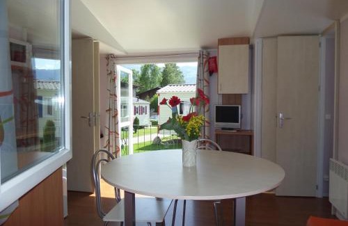 Schupberg House | Altogold Swiss Holidays At Manor Farm 5*