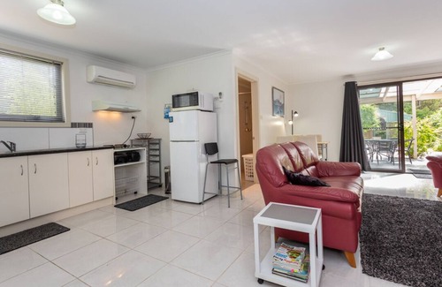 South Spreyton Cottage | ALTONA GARDEN RETREAT