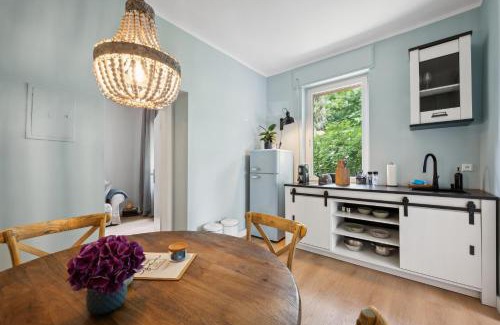 Bad Kreuznach Apartment | Altstadt Apartment am Wasser mit Parkplatz und riesigem Garten